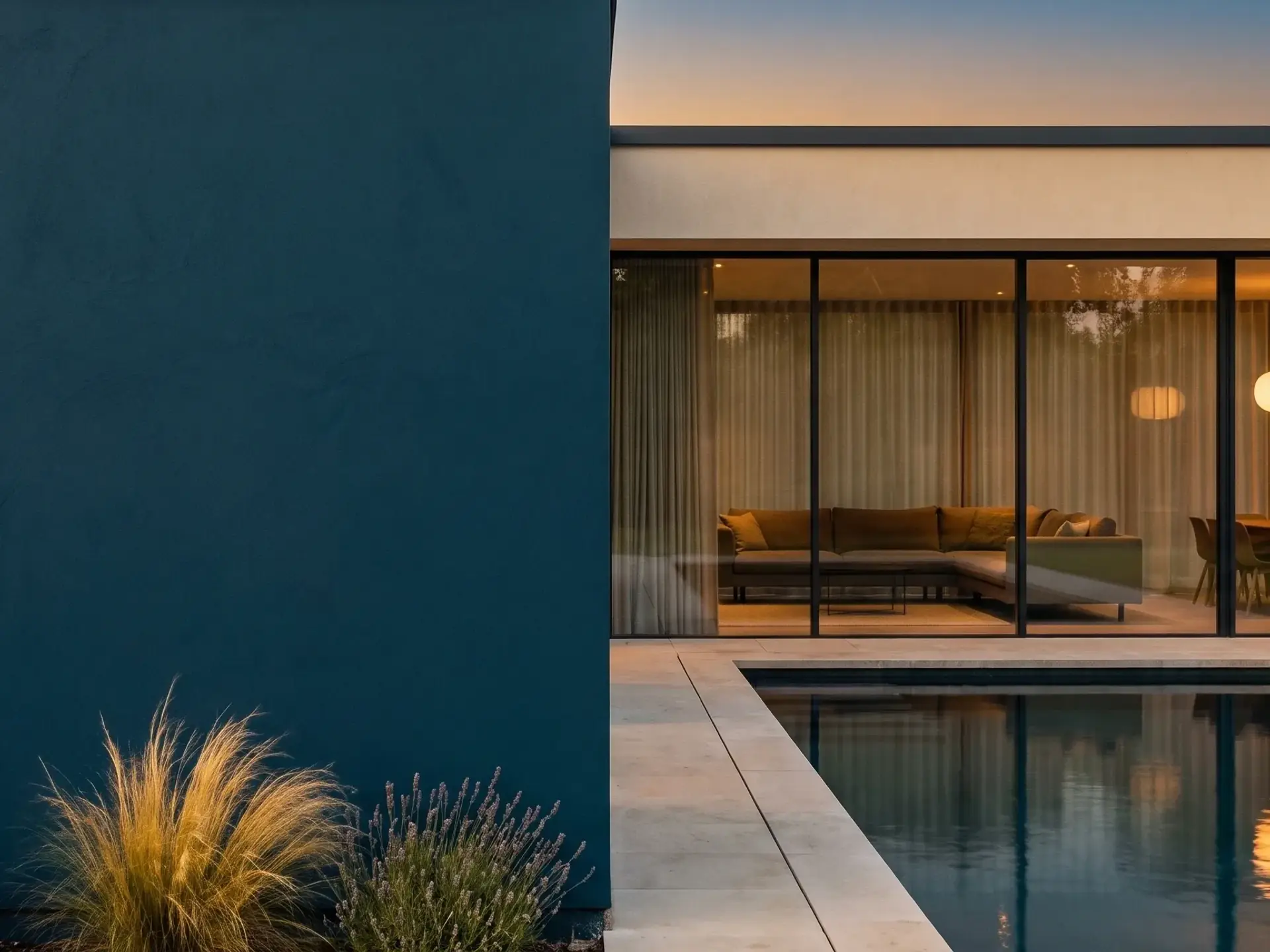 Energieeffiziente PVC-Fenster BUDVAR mit eigenem Titanium Technology Profil