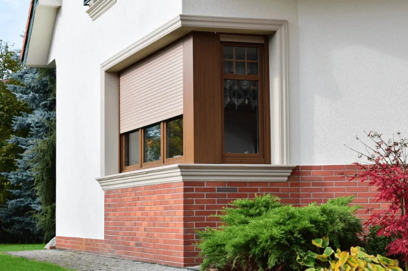 Budvar Aufsatzrollläden