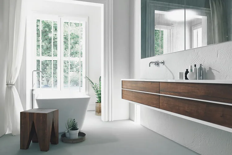 Fenster_im_Badezimmer_budvar