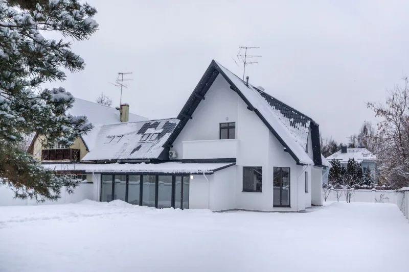 Kunststofffenster_winter_budvar